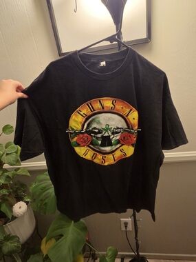 Guns N' Roses 2017 Tour Black Tee